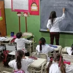 Asistencia Perfecta: más de 55 mil docentes, directivos, secretarios y preceptores cobran el incentivo mensual de marzo