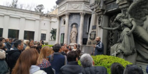 visita guiada al cementerio El Salvador-apurainfo