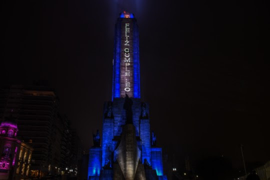 messi-cumpleaños-monumento-apurainfo