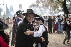 festejos-Día de la Independencia-rosario-apurainfo