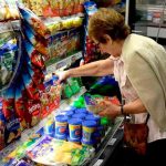 La inflación de junio fue de 1,9%, marcó una nueva desaceleración y acumuló 33,5% en doce meses