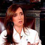 Villarruel cruzó a Adorni y calificó como una “vergüenza” sus explicaciones sobre el patrimonio en criptomonedas