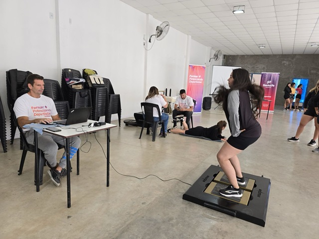 Laboratorio Móvil para evaluaciones deportivas -santa fe-apurainfo