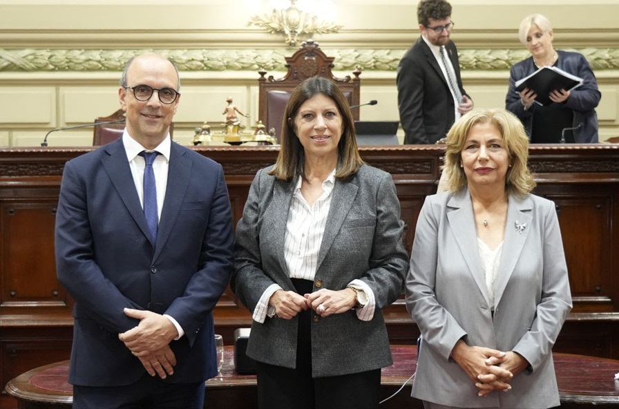 clara garcía-reelección presidencia cámara de diputados-apurainfo