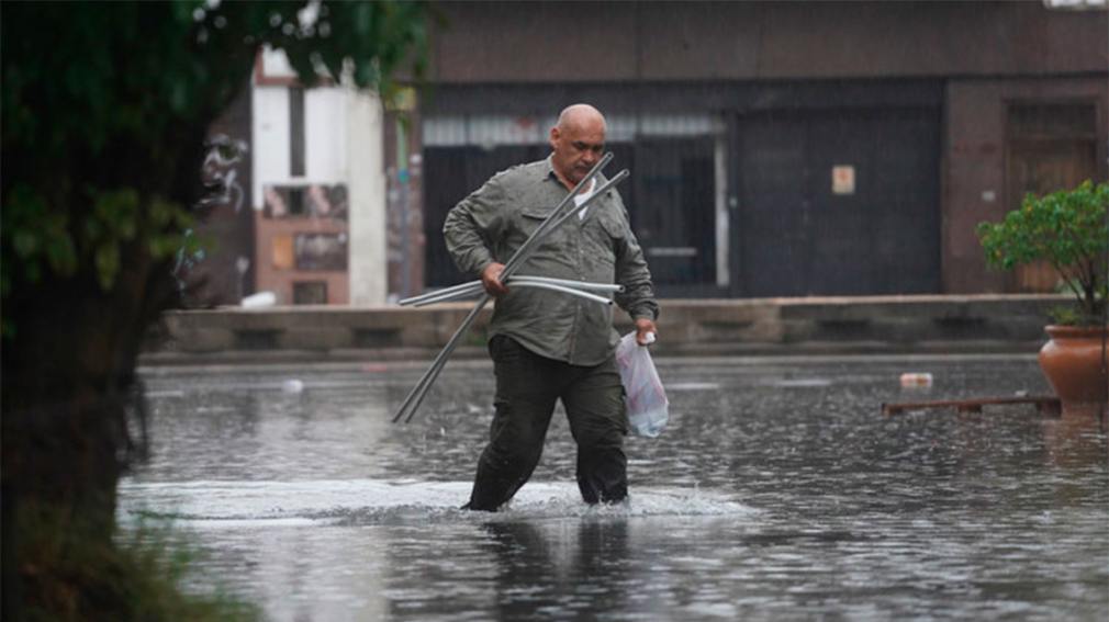 1010x567_inundaciones-buenos-aires-517584-075650