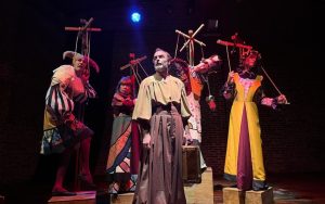 Hamlet se va de gira-néstor zapata-teatro el rayo-apurainfo