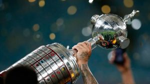 1010x567_copa-libertadores-trofeo-506835-214842