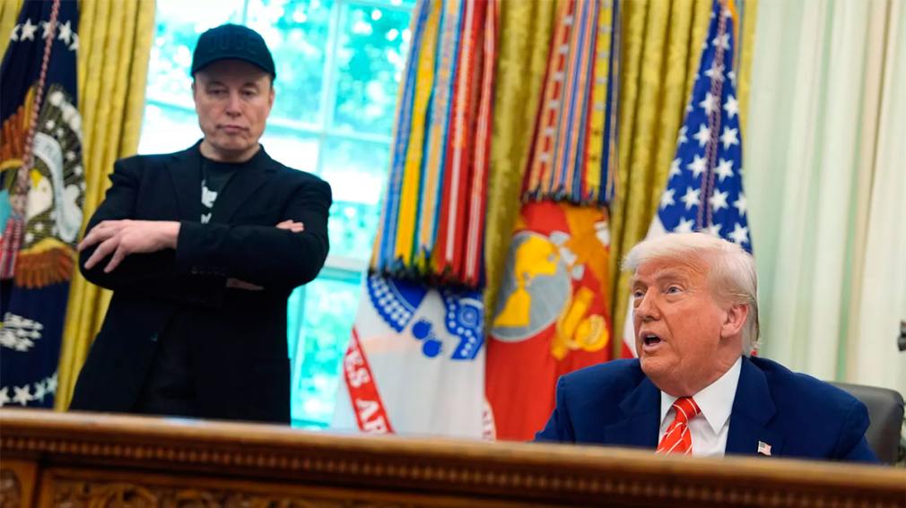1010x567_musk-trump-519403-201628