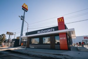 Nuevo local Mc en Neuquén 1
