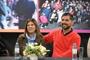 clara garcía-elecciones junio-santa fe-apurainfo