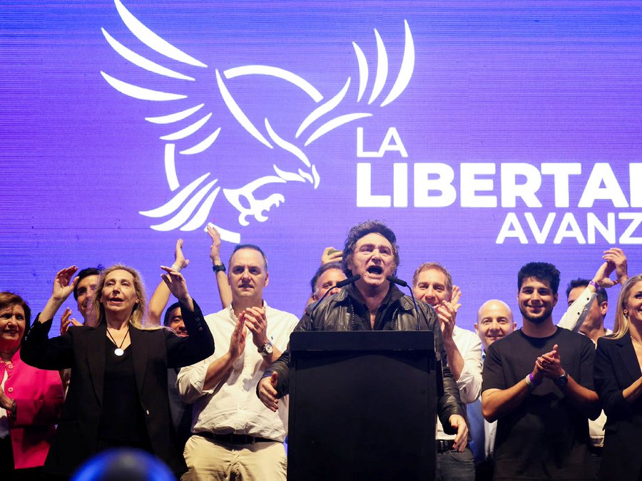 milei cierre de campaña-parque españa-rosario-apurainfo