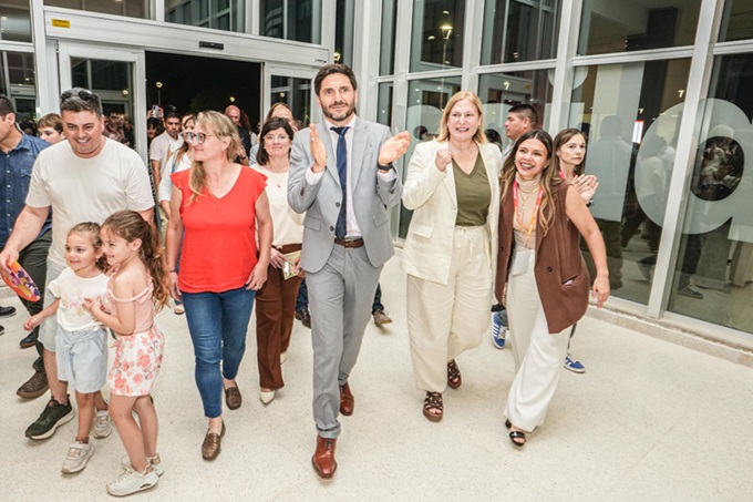 7b557733-d78c-4526-9af0-7c7d688c217a