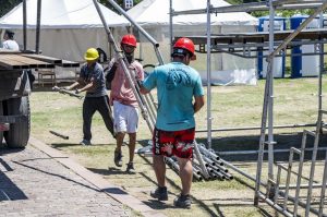 armado de colectividades 2025-carpas-escenario-apurainfo