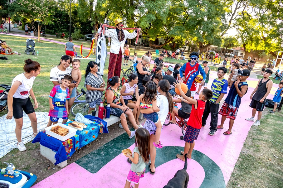 reinauguración-plaza chiodi-rosario-apurainfo