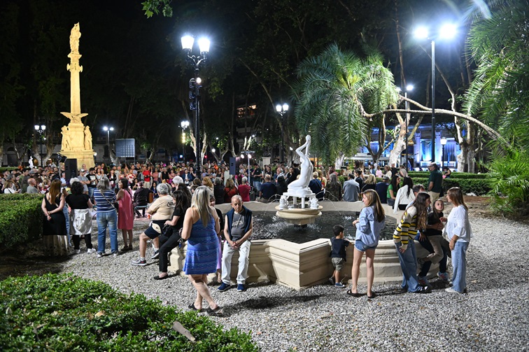 renovada plaza de mayo-rosario-reinaguración-obras-tricentenario-apurainfo