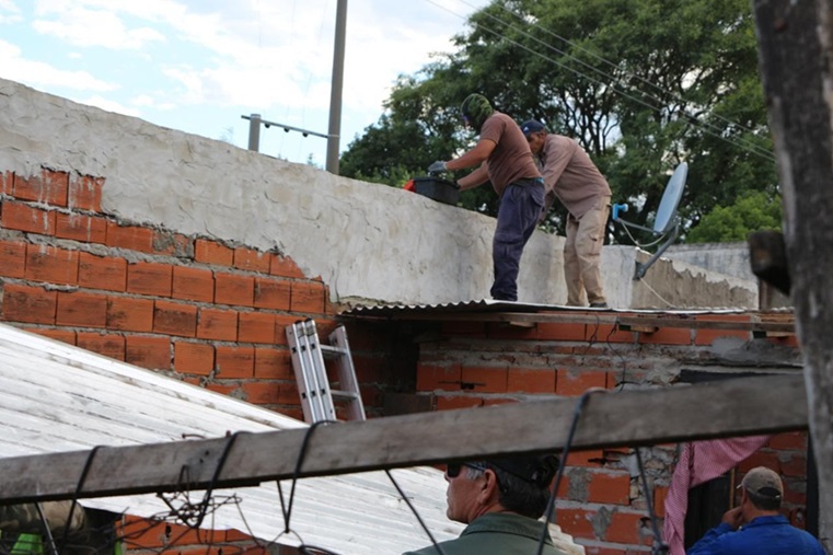 Hipólito Yrigoyen 1303-derribo búnker-apurainfo