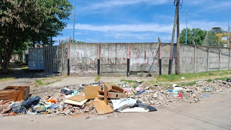 arrojo basura-denuncias online-apurainfo