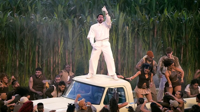 bad bunny-syuper bowl-apurainfo