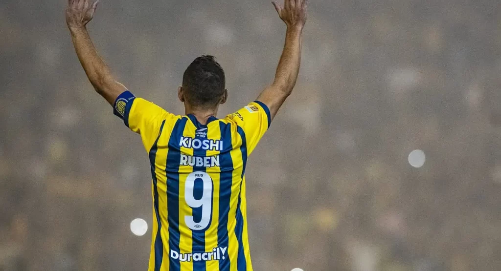 marco-ruben-vuelve-a-rosario-central-a-los-37-anos-1240221