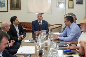 primera reunión paritaria de la administración central-fabián bastía-apurainfo