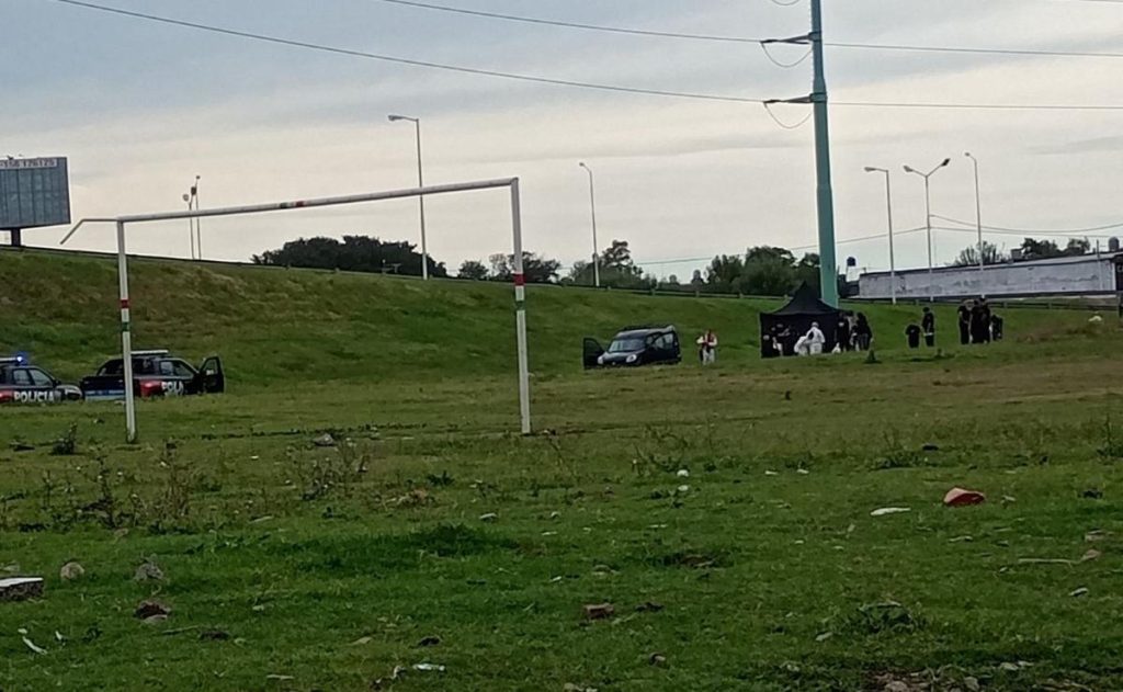 e7a96a2b-68b2-4ecd-9f76-cd98d95a1516