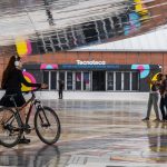 Finalizó el laqueado del mural de El Aura y ya se puede transitar normalmente