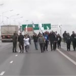 Tensión en los accesos a Rosario: organizaciones sociales cortaron totalmente Circunvalación en una jornada nacional de protesta