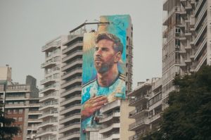 mural messi-restaurado-rosario-de otra galaxia-apurainfo