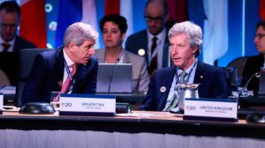 Caputo-Bausili-oro argentino-pedido detención-apurainfo