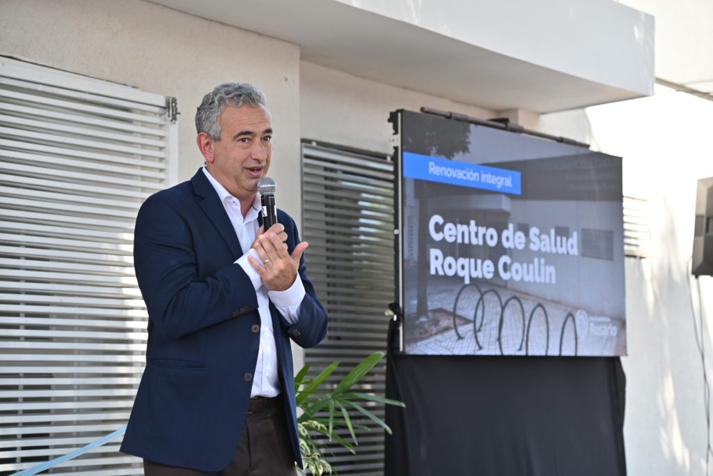Javkin inauguró las obras de remodelación del Centro de Salud Roque Coulin-apurainfo