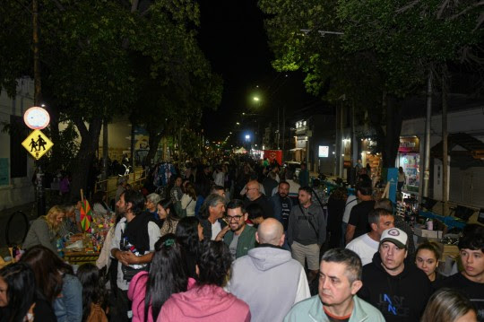 noche en mi barrio-azcuenaga-apurainfo